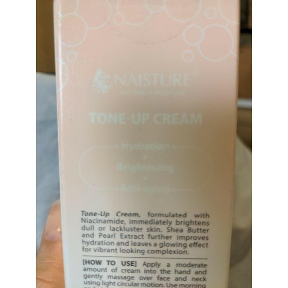 Naisture Tone up Cream 100 Ml  3.5 ounces Pink - Picture 4 of 5